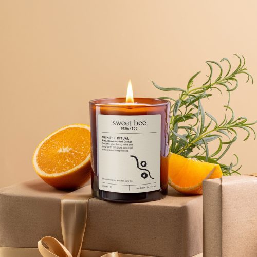 Winter Ritual Candle Style