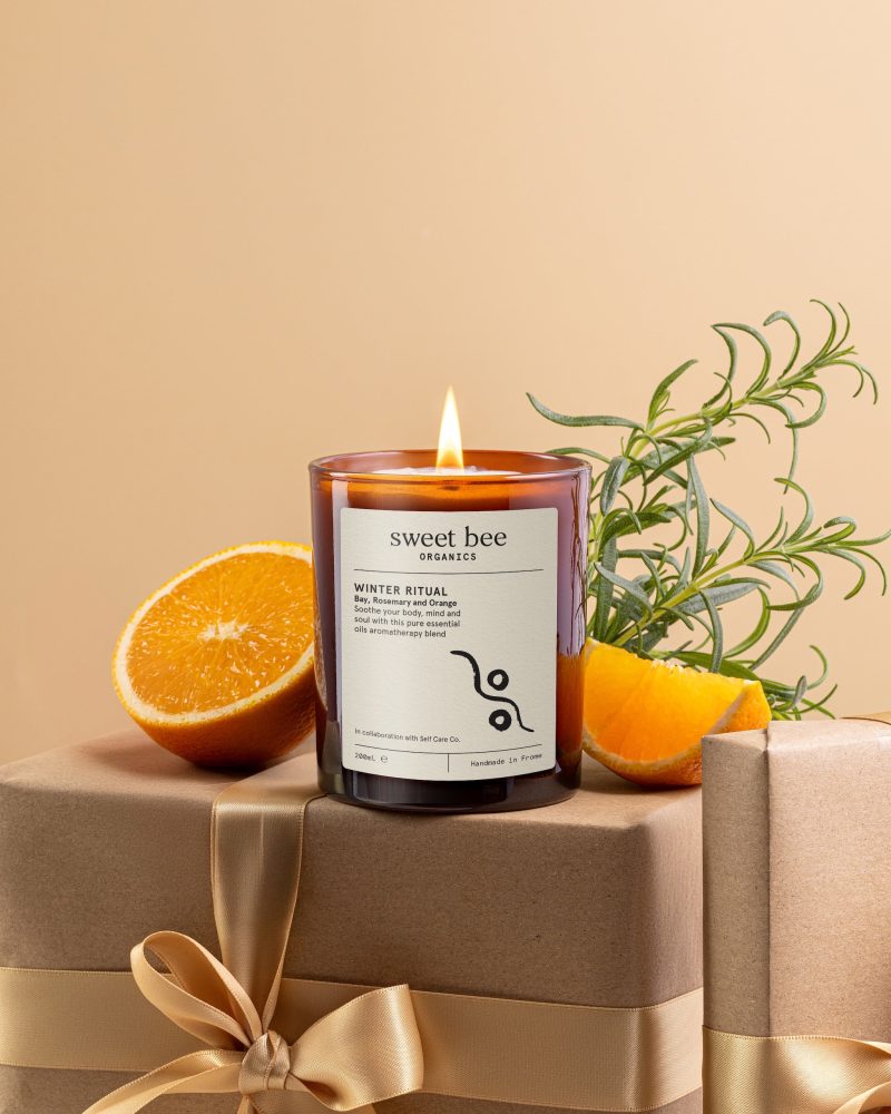 Winter Ritual Candle Style